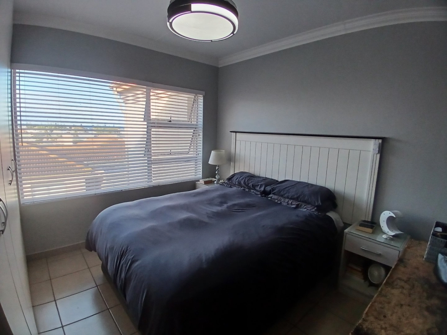 2 Bedroom Property for Sale in Hartenbos Central Western Cape
